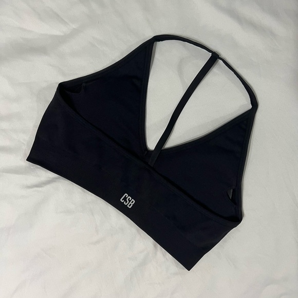 Crop Shop Boutique Issy Crop in Black - M - Picture 2 of 6